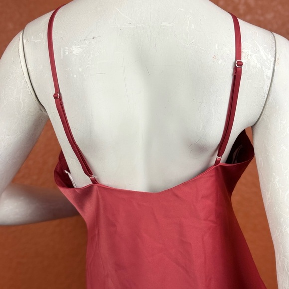 Lulu's Strappy Red Backless Dress Size Medium. E18 - Picture 4 of 13